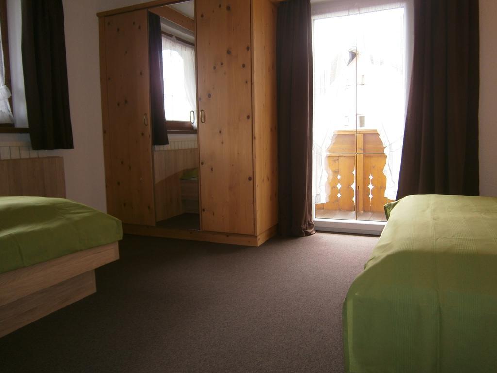 Haus Wiesenheim Fw Oetztal レンゲンフェルト 部屋 写真